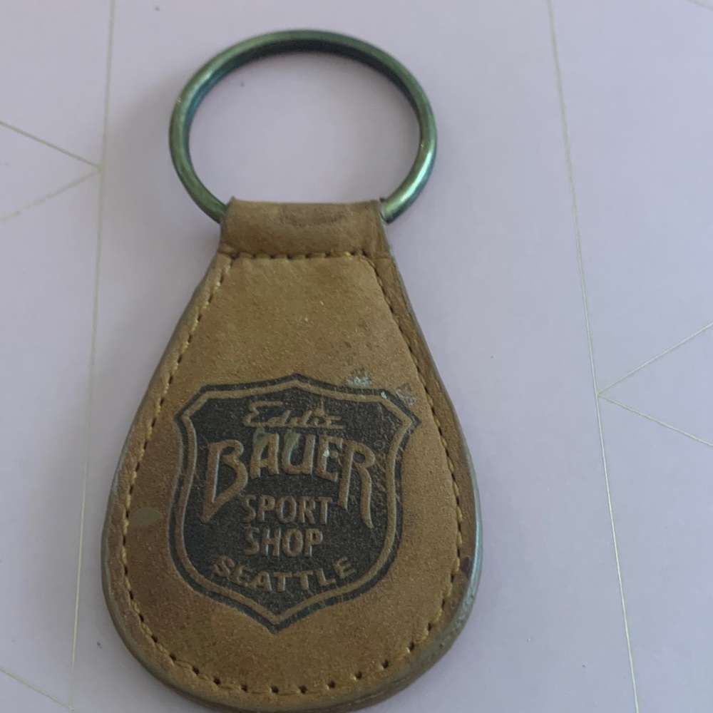 Eddie Bauer Tan Leather Keychain